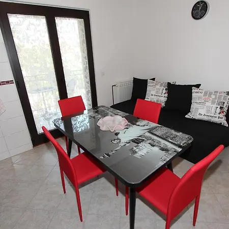 Marlina Apartment